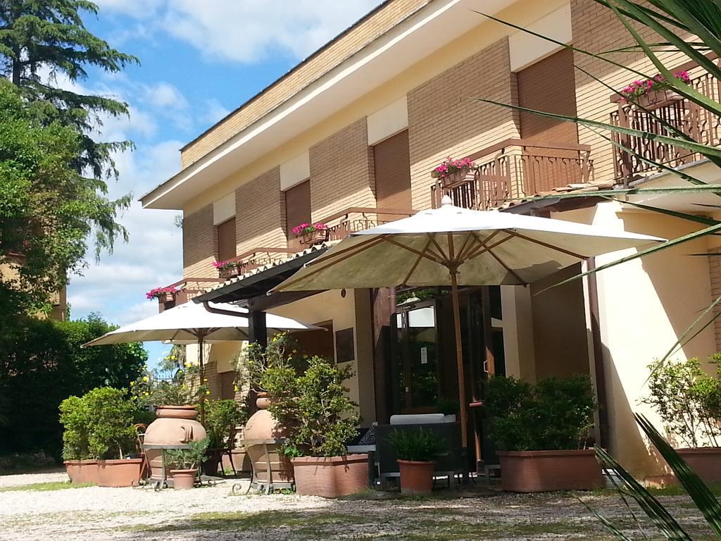 Hotel Tempio Di Apollo Рим Экстерьер фото